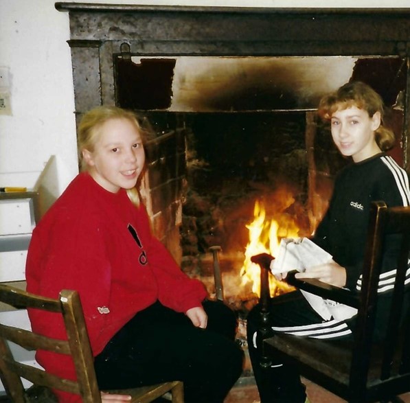 pic3 jen and issy
