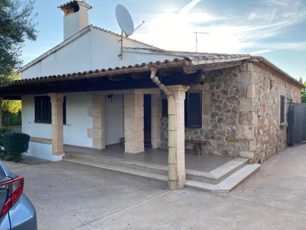 Villa March