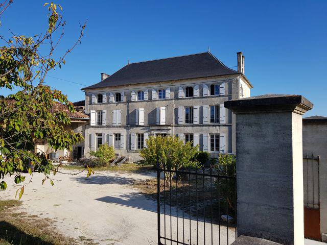 Grahan's Chateaux